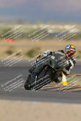 media/Sep-10-2023-SoCal Trackdays (Sun) [[6b4faecef6]]/Turn 11 (725am)/